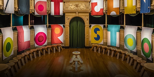 MIU MIU M/MATCHING COLORSTOOL