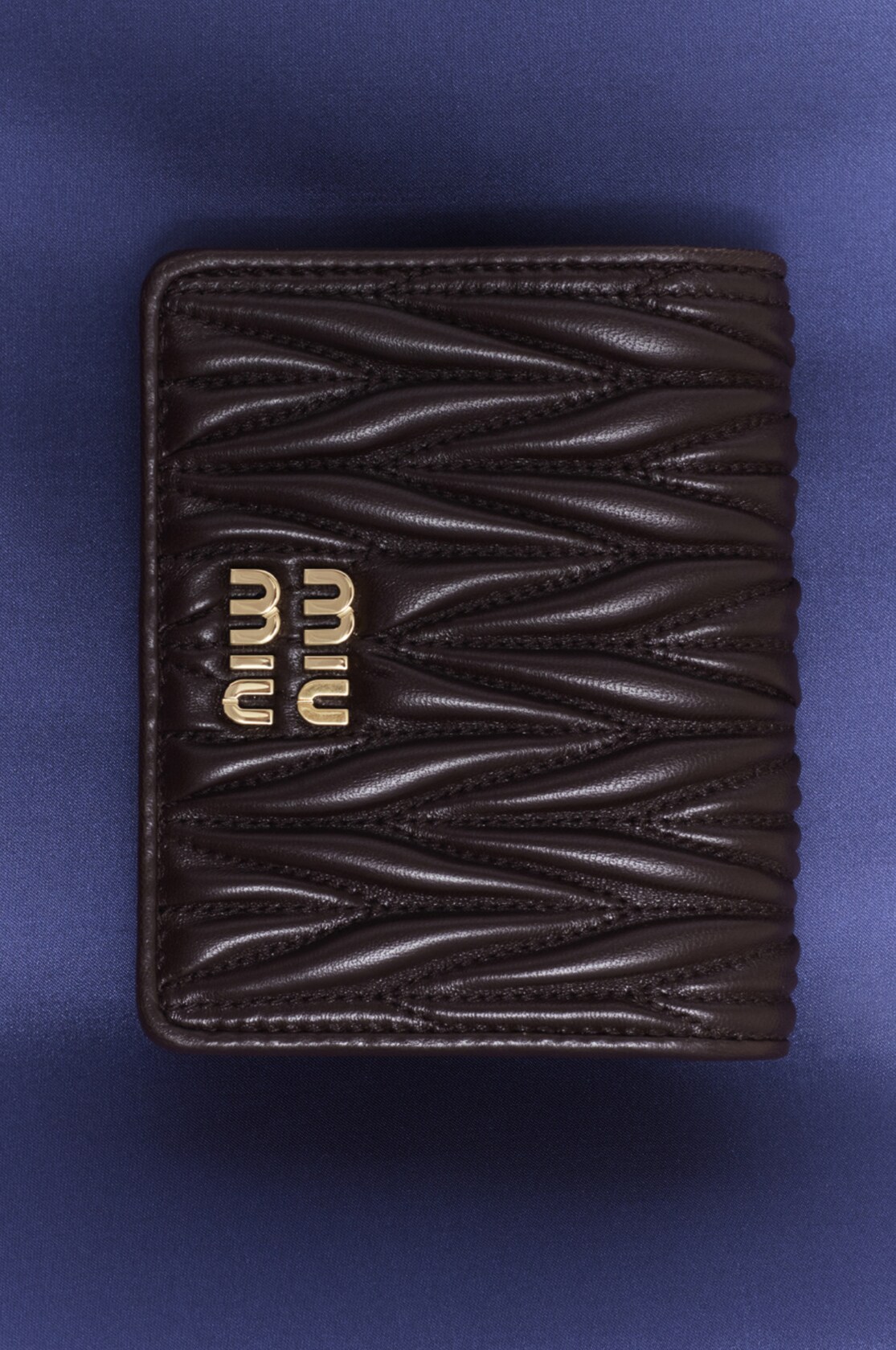 Miu miu wallet sale outlet