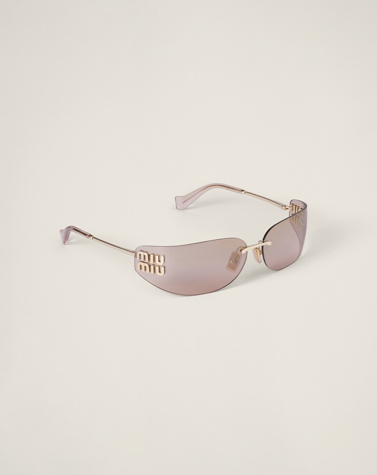Image 58: eyewear