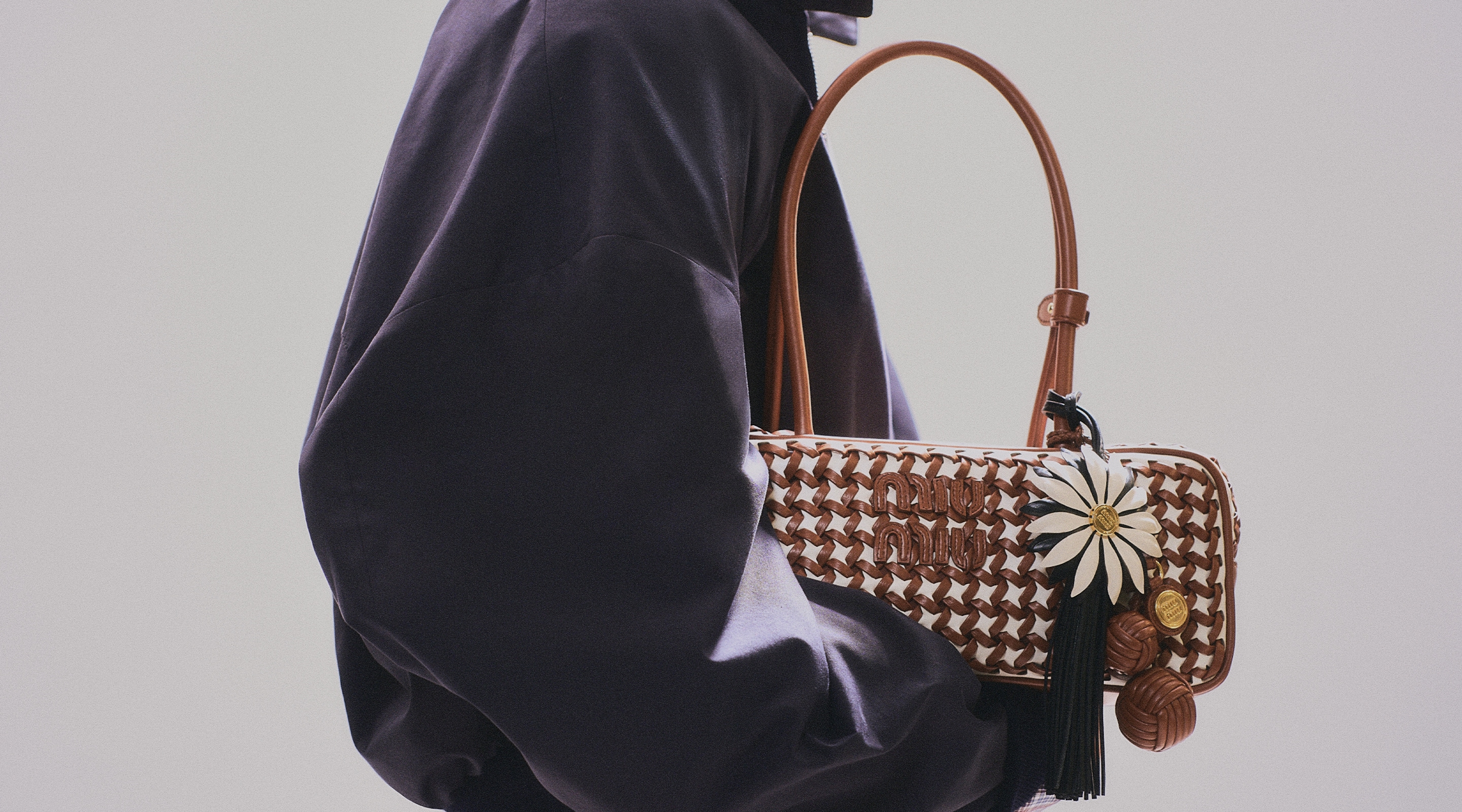 美品✨miu miu エンジニアブーツ 山羊革 25.0相当 箱 袋付き