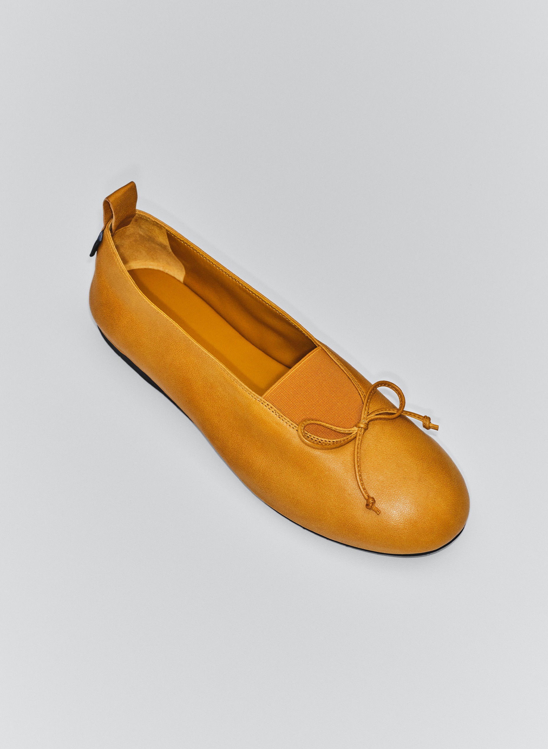 MIU MIU★素敵！Women's Yellow Flower Espadrille Shoes MIU MIU Women's Yellow Flower Espadrille Sandal 9 US 5S037D