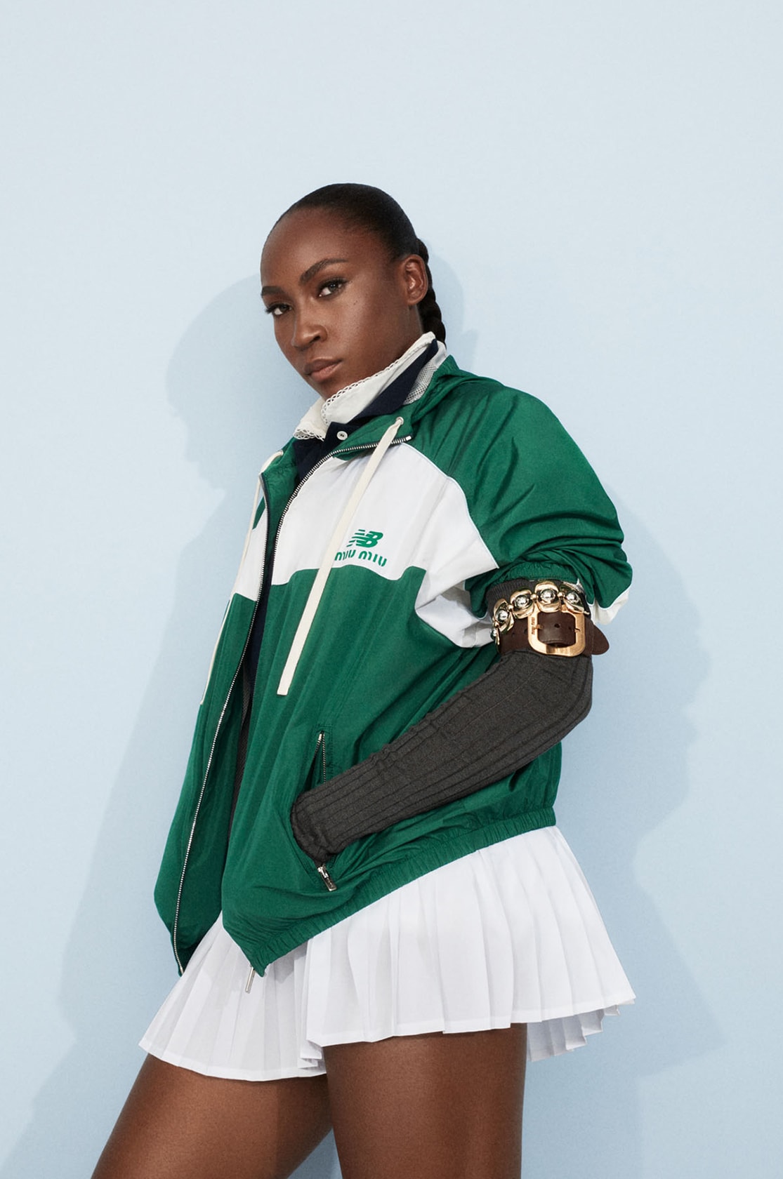 MIU MIU - 8/3限定価格☆MIUMIU ミュウミュウ ホリディ限定 iPhone11 ニューバランス×ミュウミュウ”のコラボスニーカー第2弾が発売