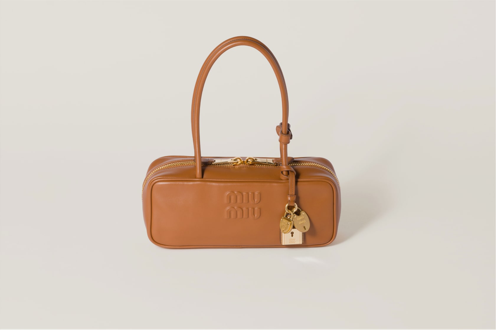 バッグ MIUMIU 三越伊勢丹 | MIU MIU/ミュウミュウ通販 | レザー ボー バッグ