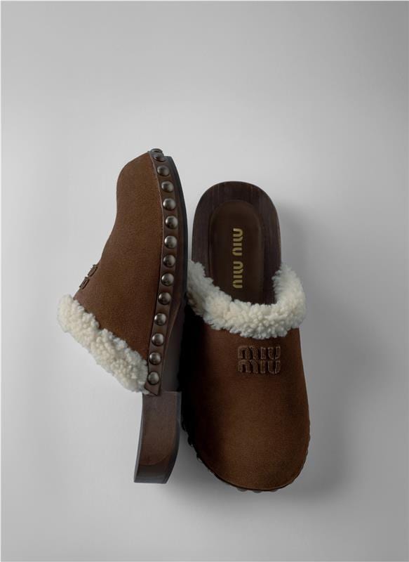 レディース アイコニックシューズ Miu Miu