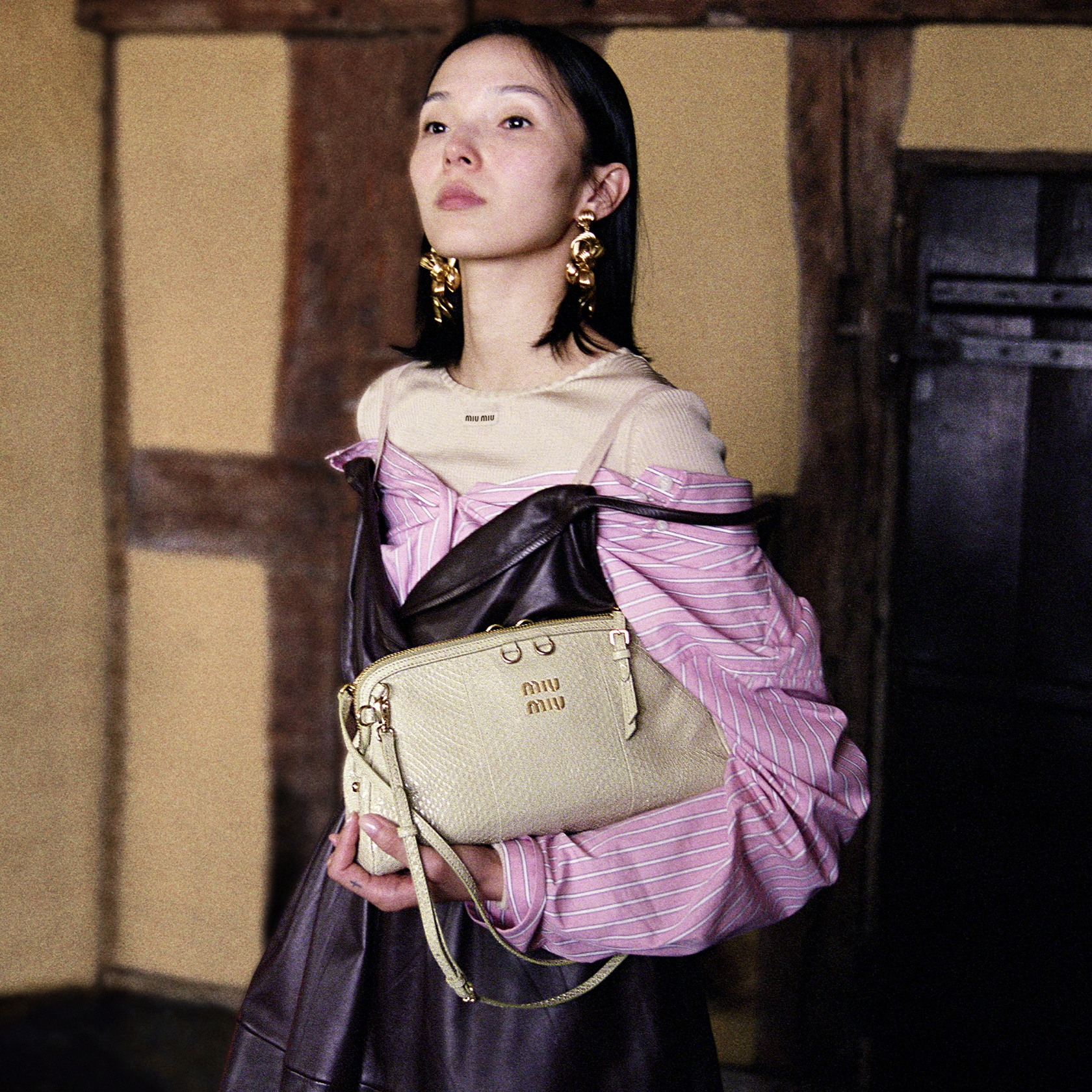 バッグ Miu Miu Knit Leathbr Shoulder Bag Miu Miu Crochet knit shopping bag with leather handles | The