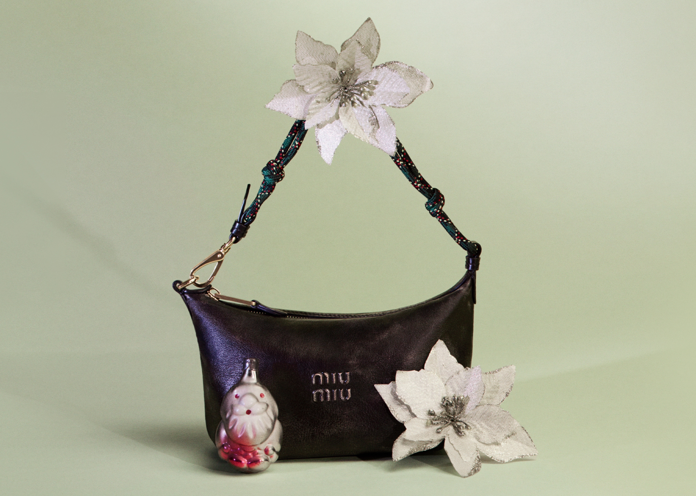 レディース】プレゼント コレクション｜MIU MIU公式サイト