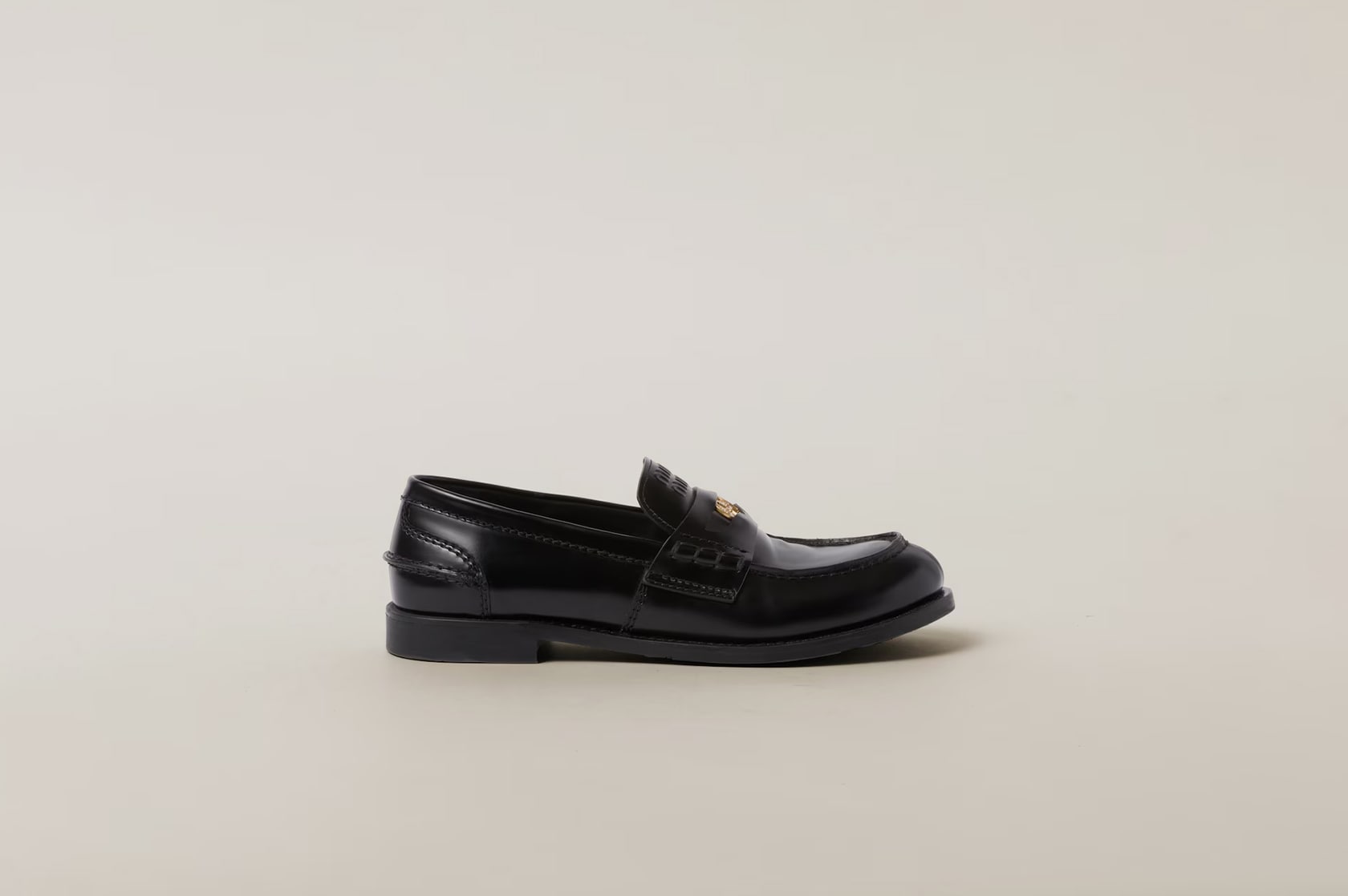 特価 MIUMIU☆ リアルムートン サンダル ネイビー 36 Shoes For Women | Miu Miu