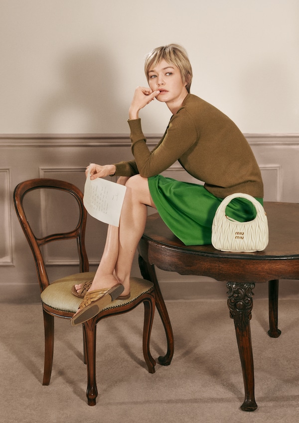 miumiu ビジューストラップシューズ 最終お値下げ chole ドロワー Caroline Robianto Kosasih | Unboxing my first pair from @miumiu