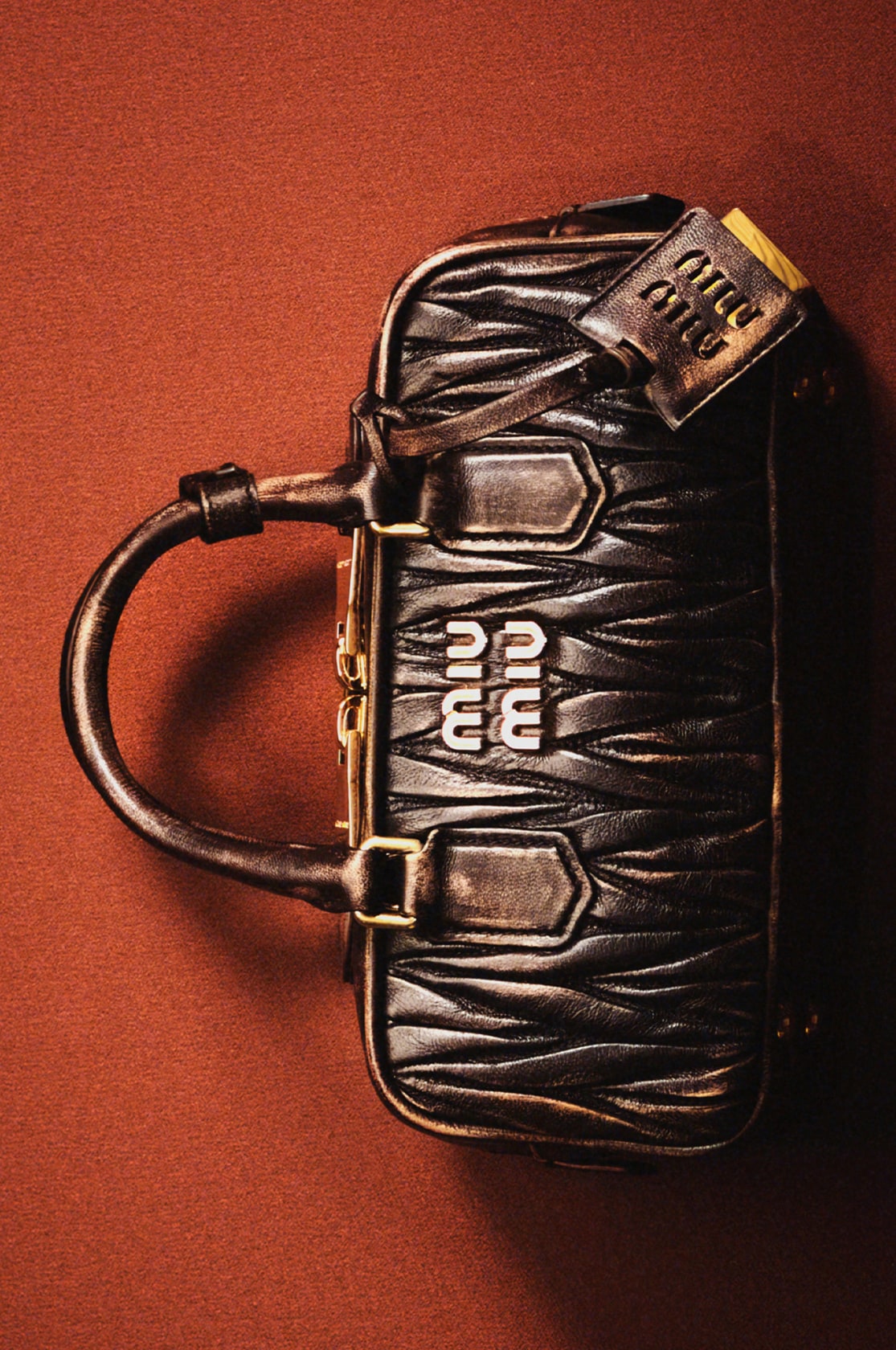 Making Of Old | Miu Miu - 日本