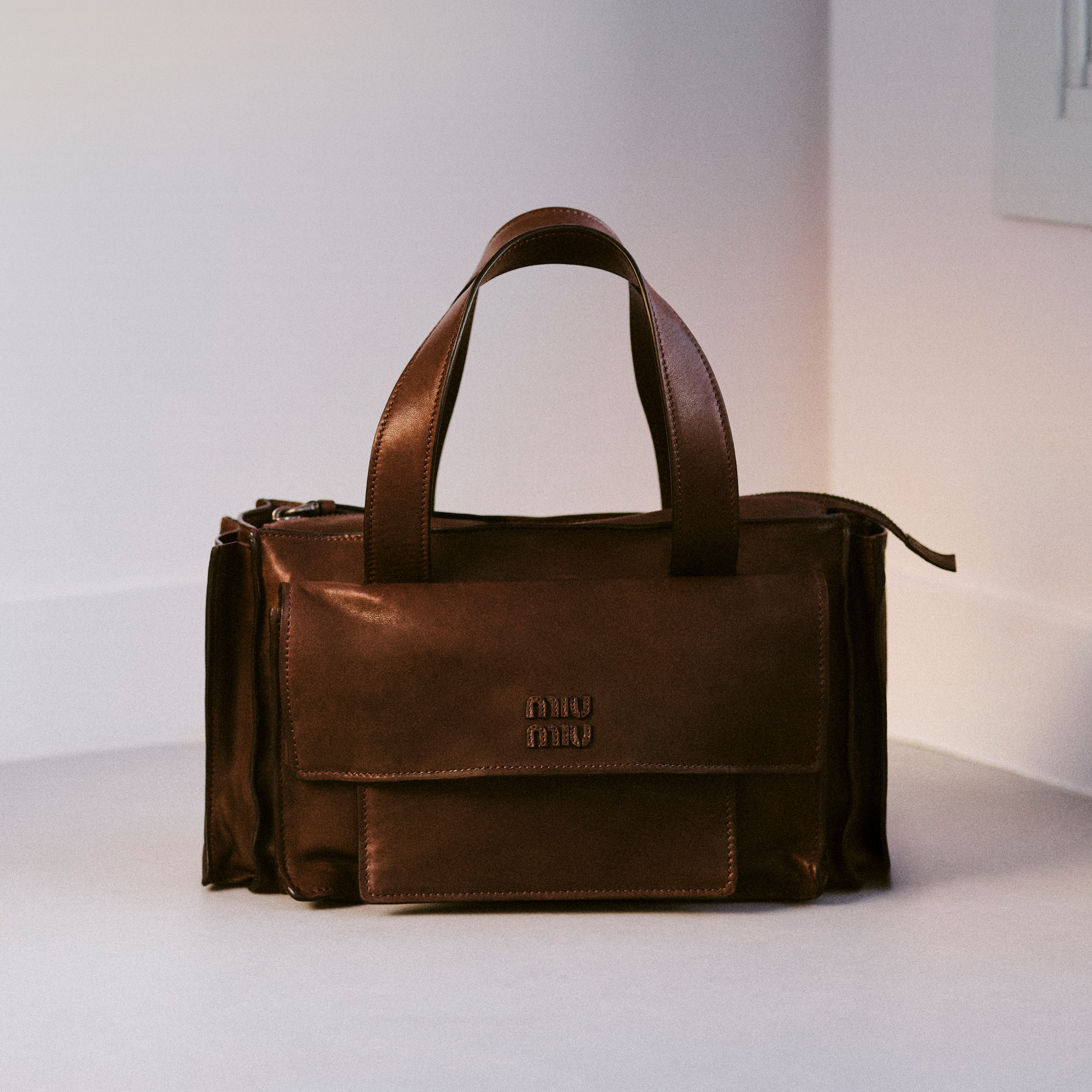 ミュウミュウ公式通販】コレクション｜MIU MIU公式サイト