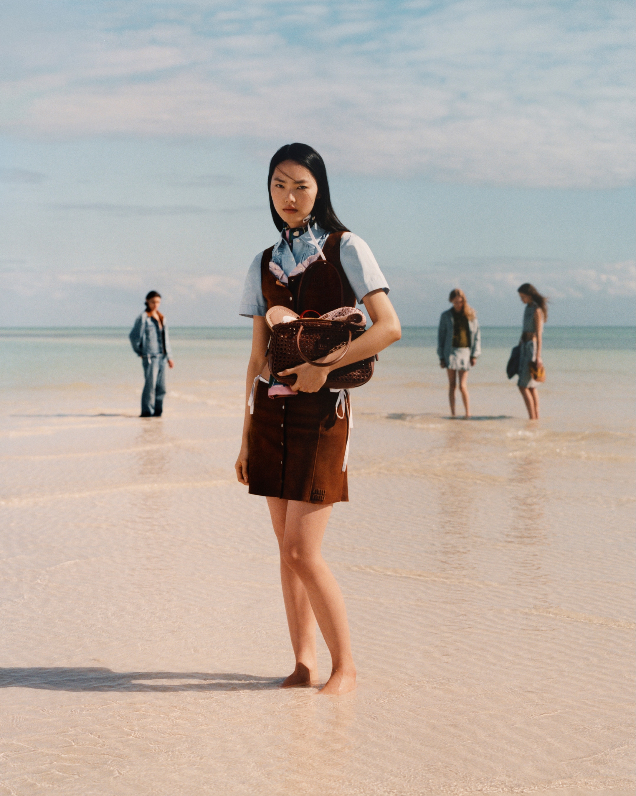 MIU MIU ミュウミュウ イタリア製 ブラック ドレススーツ48サイズ 25111741.jpg