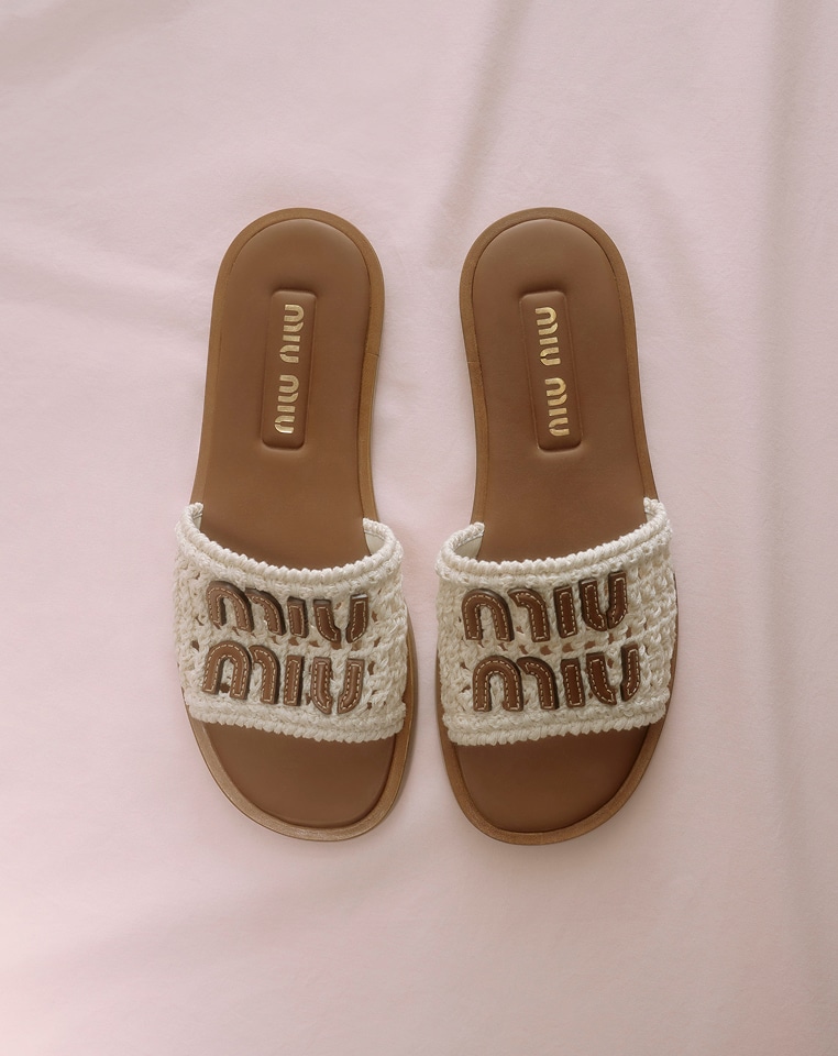 SUMMER SHOES
