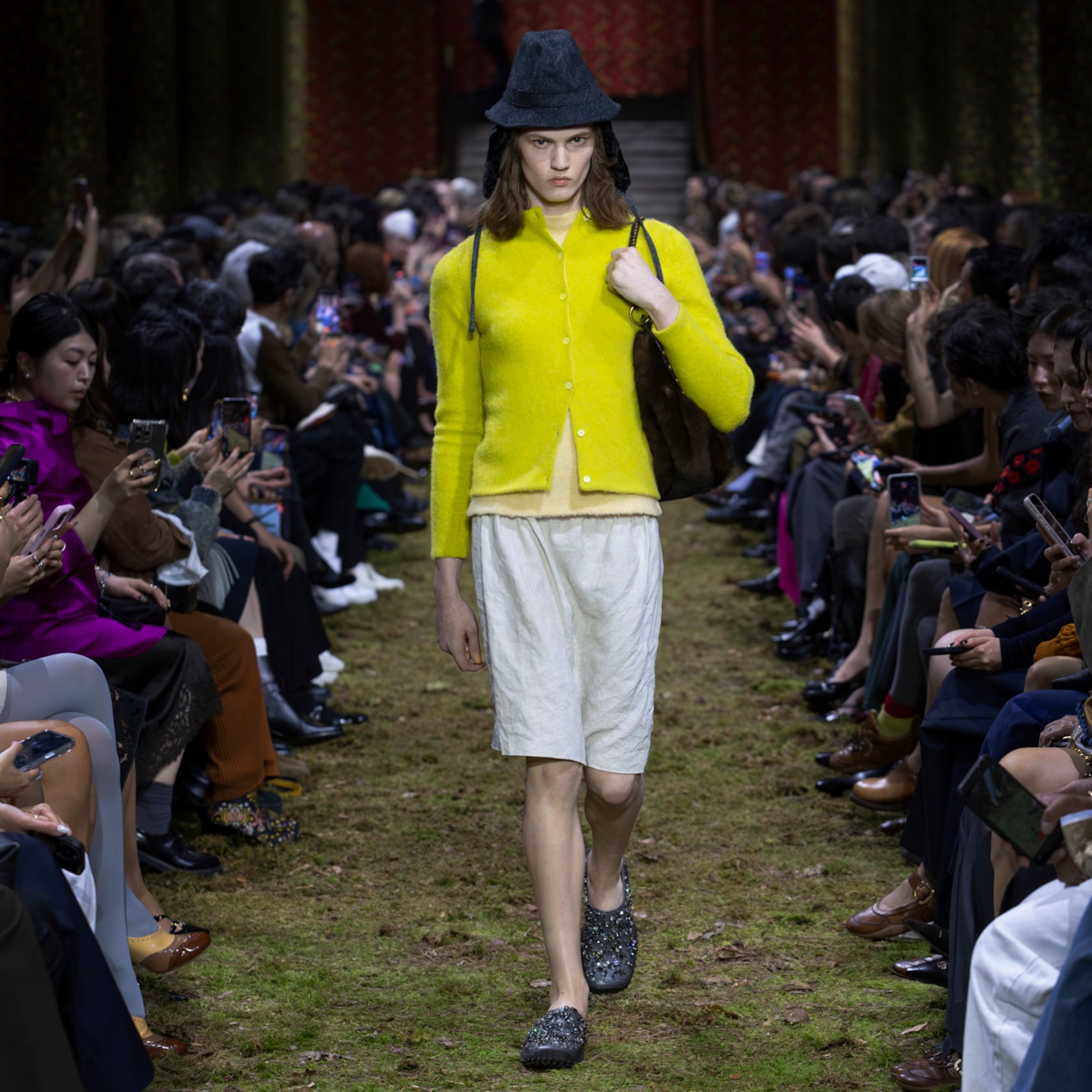 Look 38