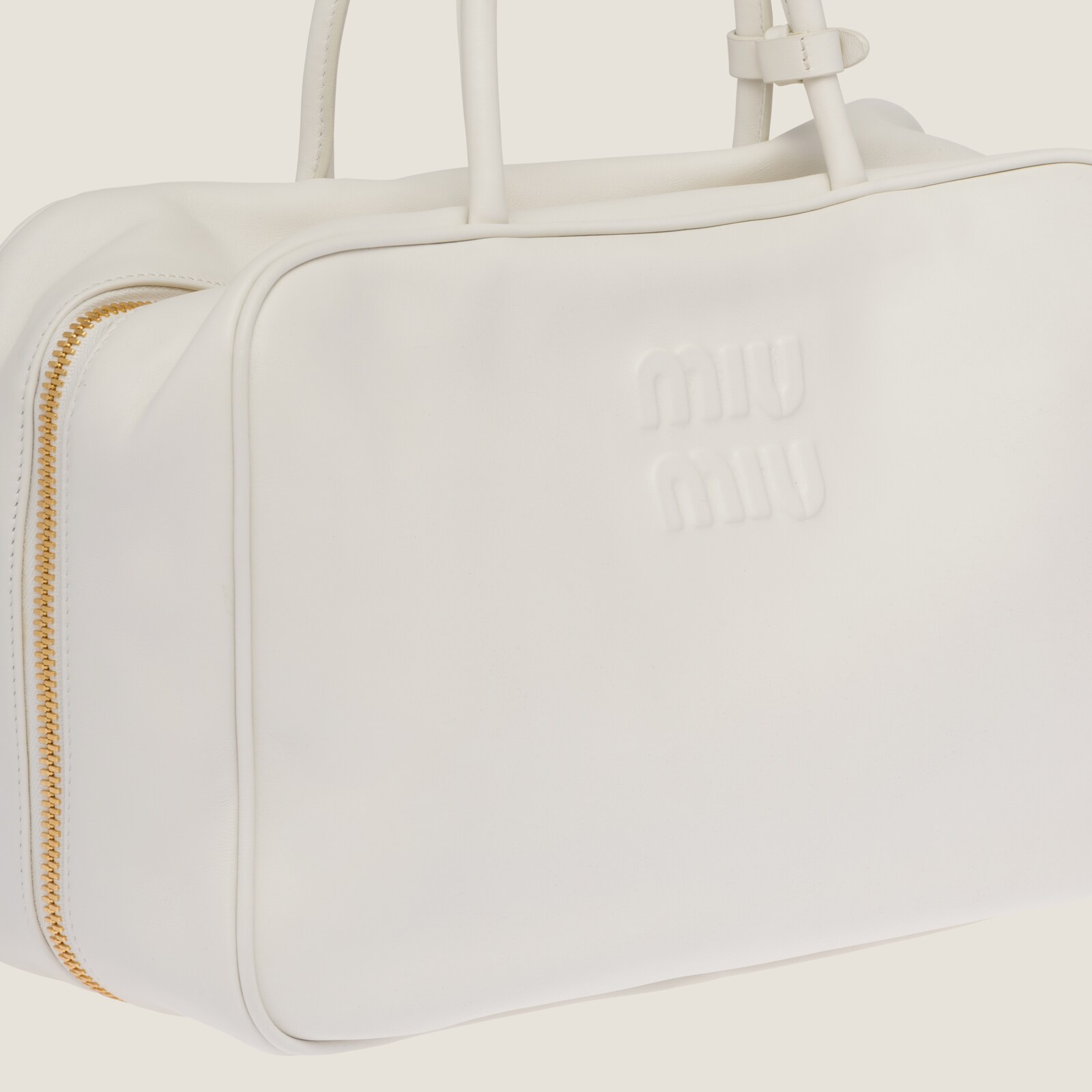 MIUMIU 26S TOP-HANDLE BAG 28 IN WHITE CALFSKIN GOLD HARDWARE