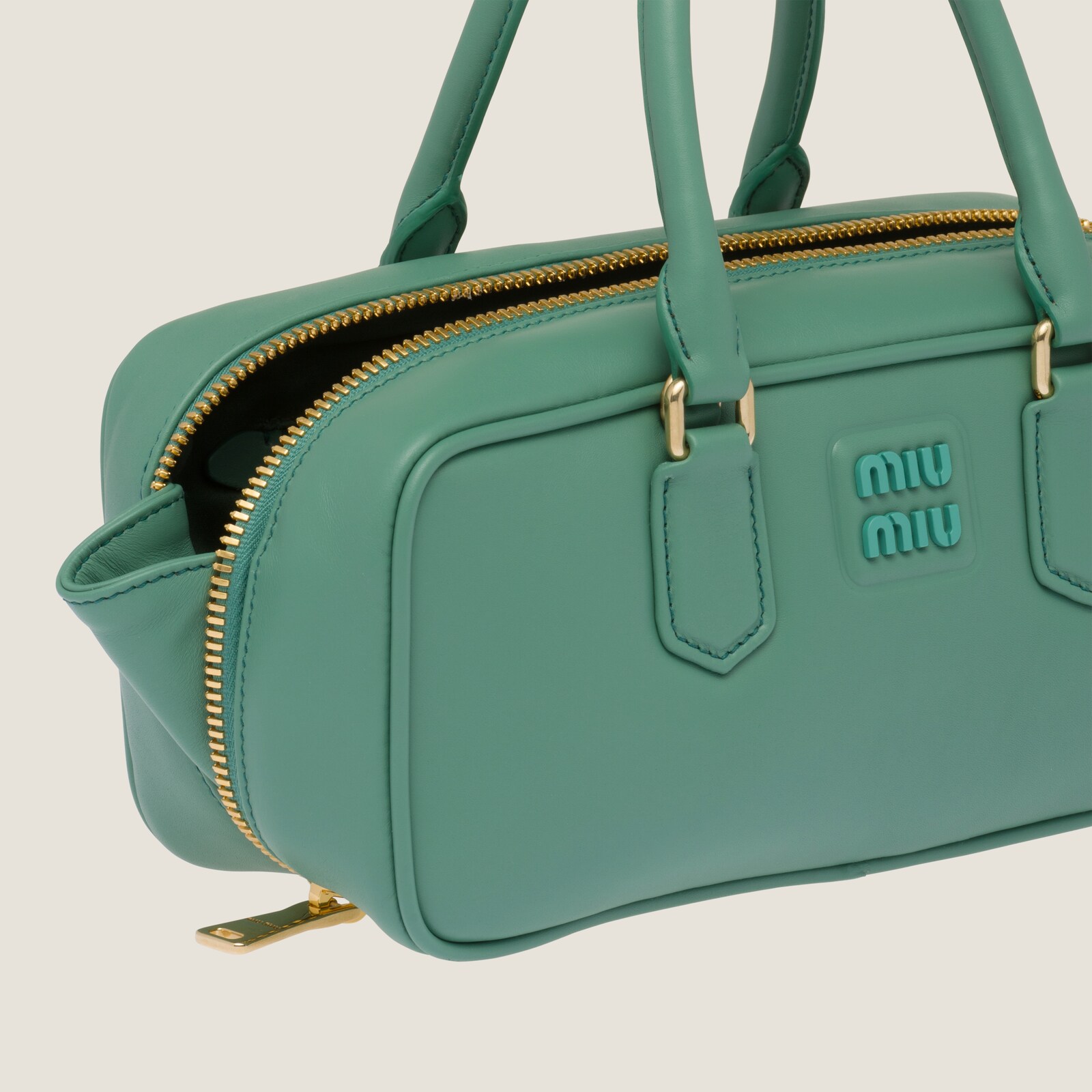 ARCADIE BAG 22 IN KELP GREEEN SMOOTH CALFSKIN EMBOSSED LOGO