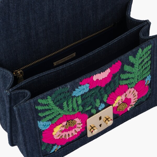 beige chanel classic flap