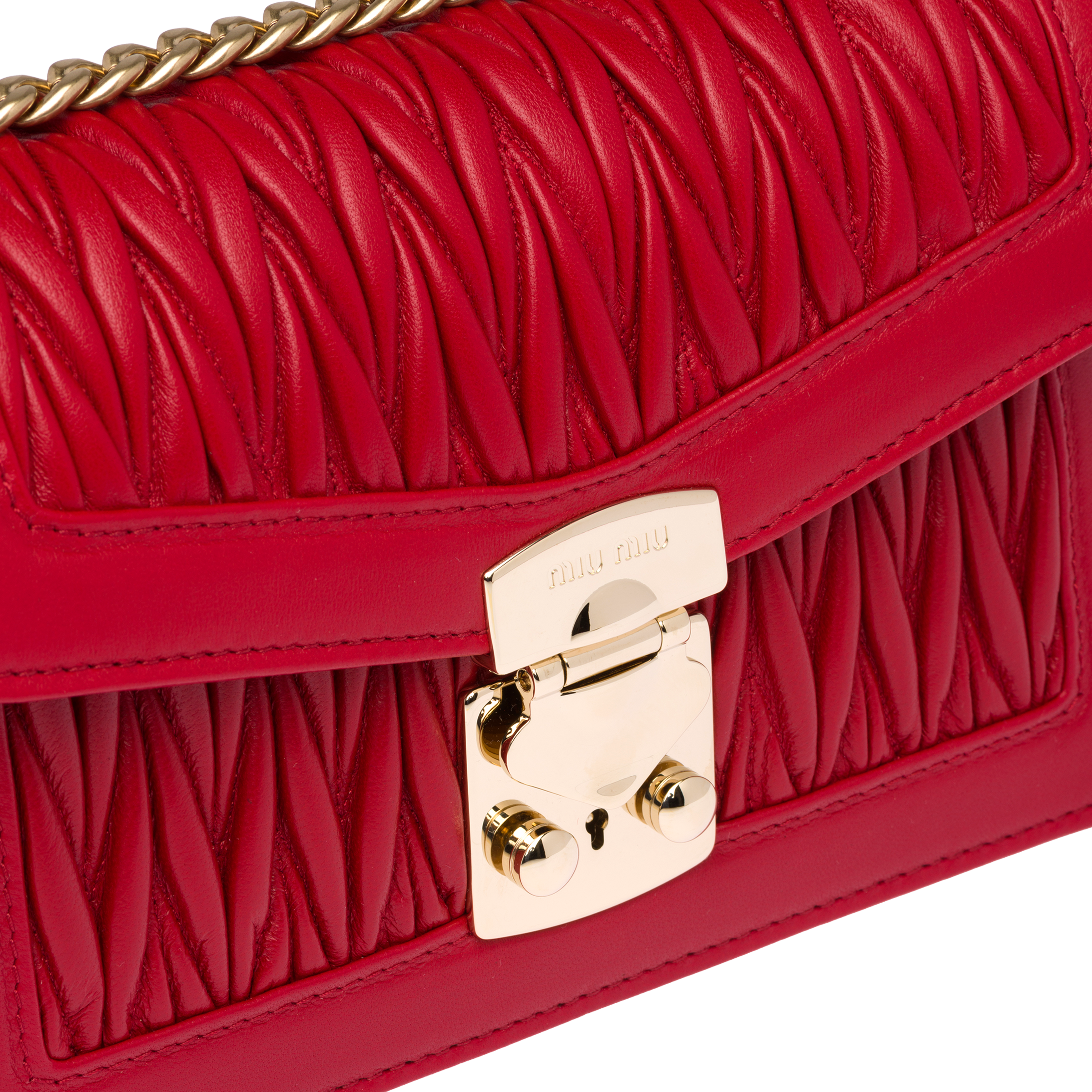 レッド ミュウ コンフィデンシャル マテラッセレザー バッグ | Miu Miu