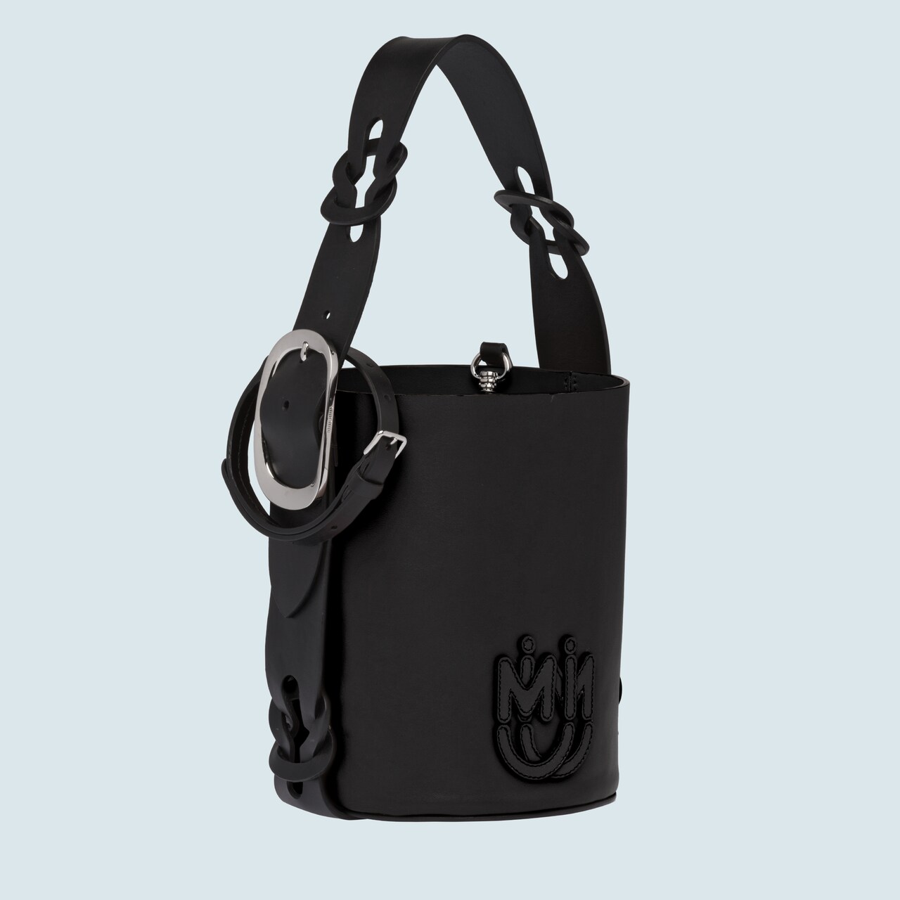 leather bucket tote