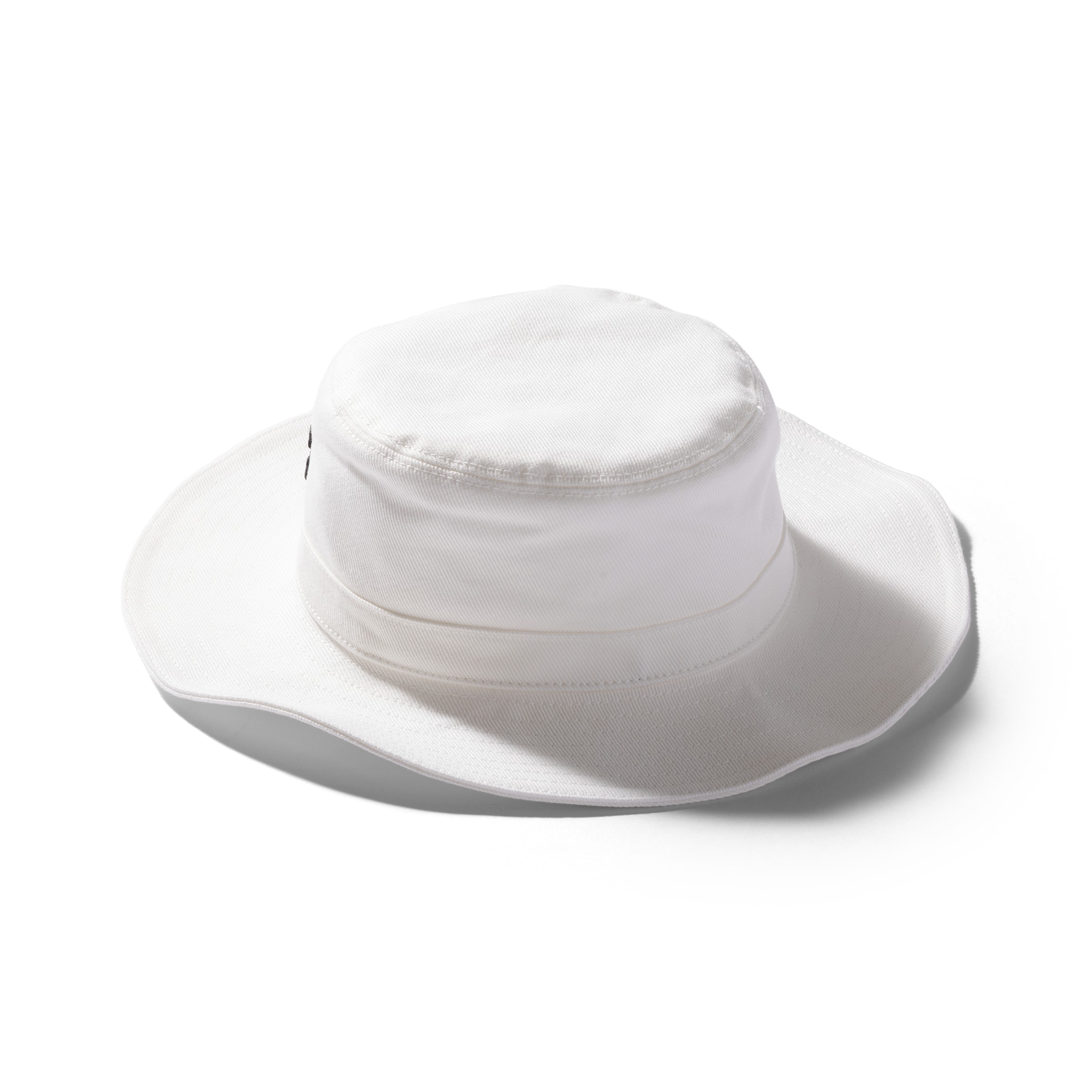 Miu Miu Drill Hat In White/black