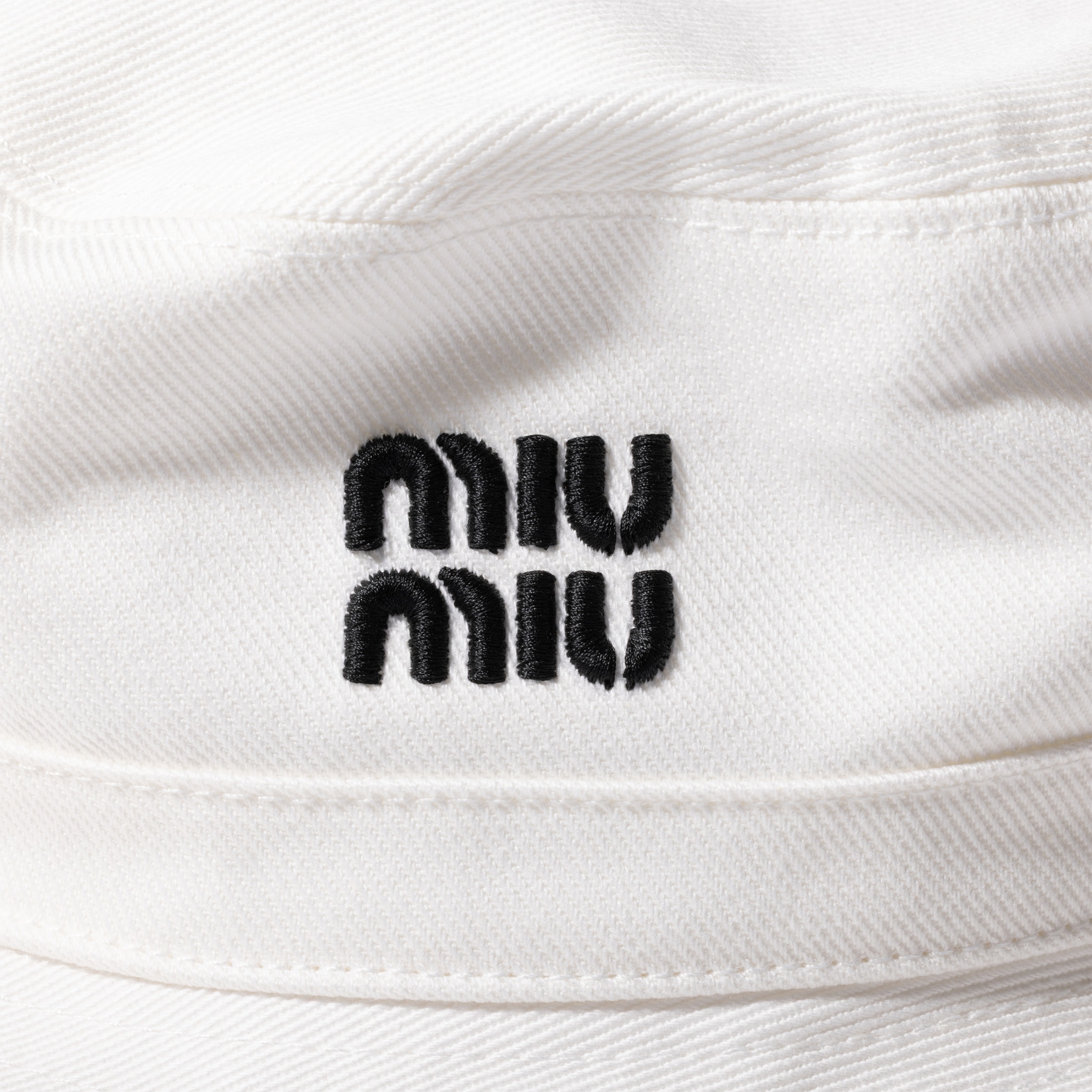 Miu Miu Drill Hat In White/black