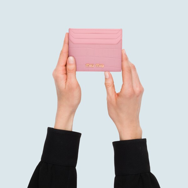 ミュウミュウ レディース 財布 公式オンラインストア ミュウミュウ レディース 財布 公式オンラインストア