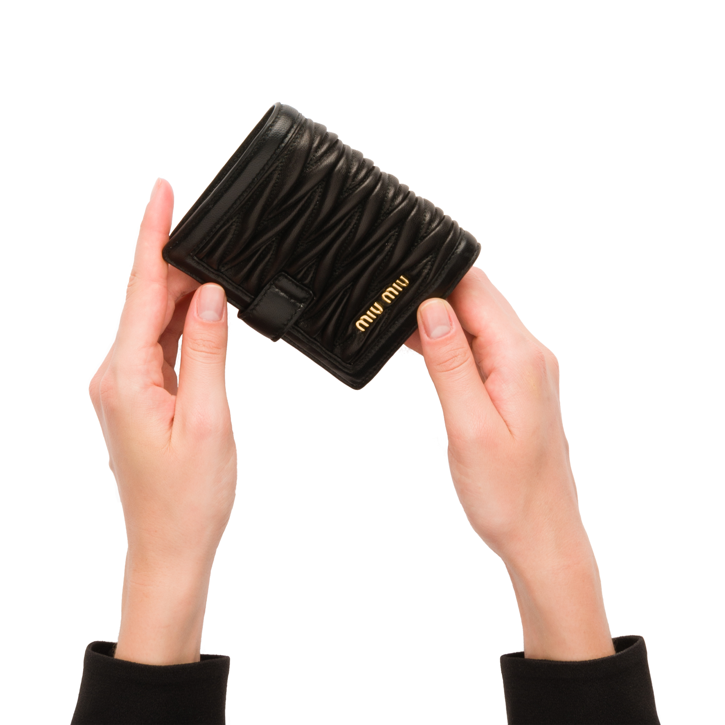 miu miu matelassé leather wallet