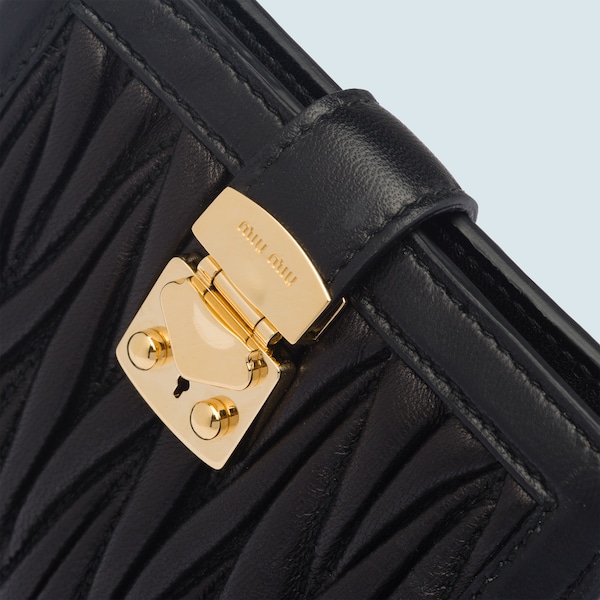 miu miu matelassé leather wallet
