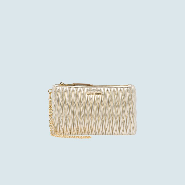 miu miu pochette matelasse