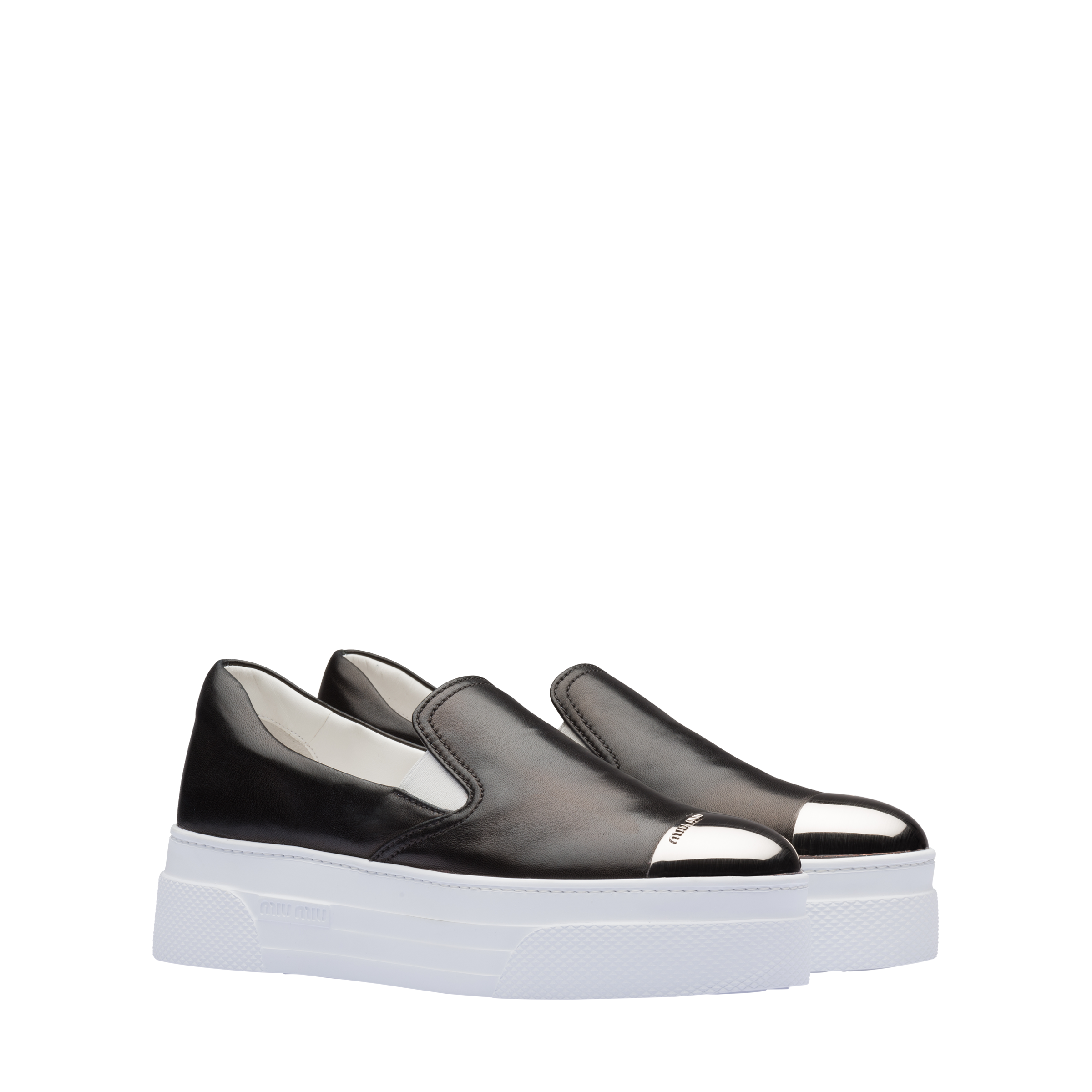 Miu miu slip on 2025