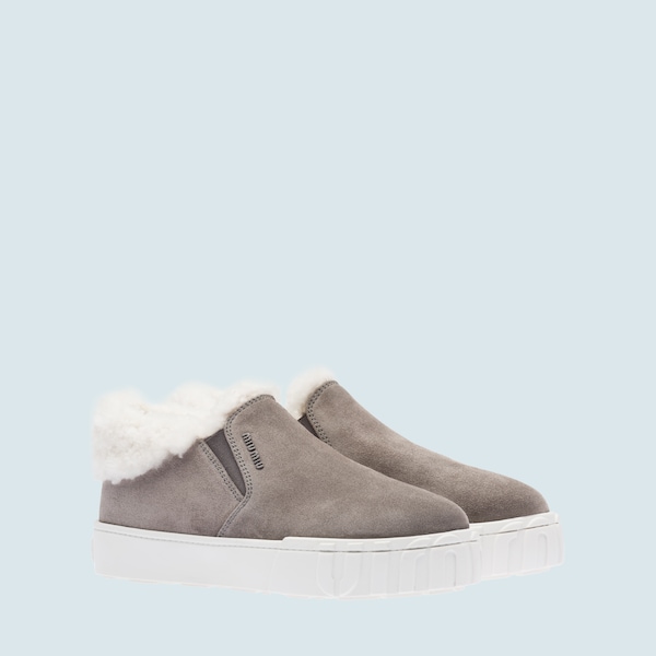 Slip-On Ankle Boots aus Wildleder Kies