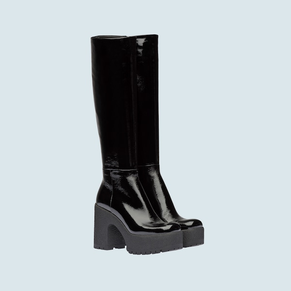 Patent leather platform boots Black