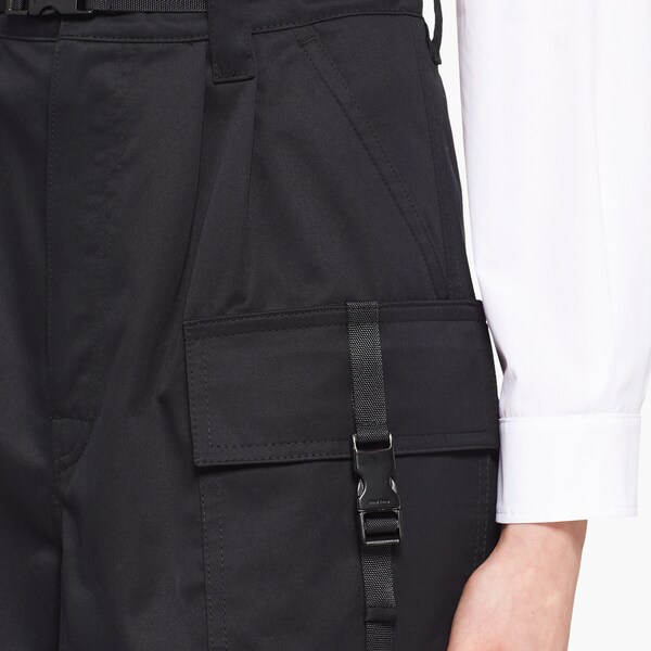 Pantalones cortos de gabardina Negro | Miu Miu