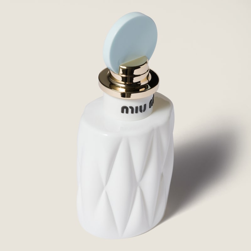 عطرMiu Miu Fleur de Lait Eau 100 مل