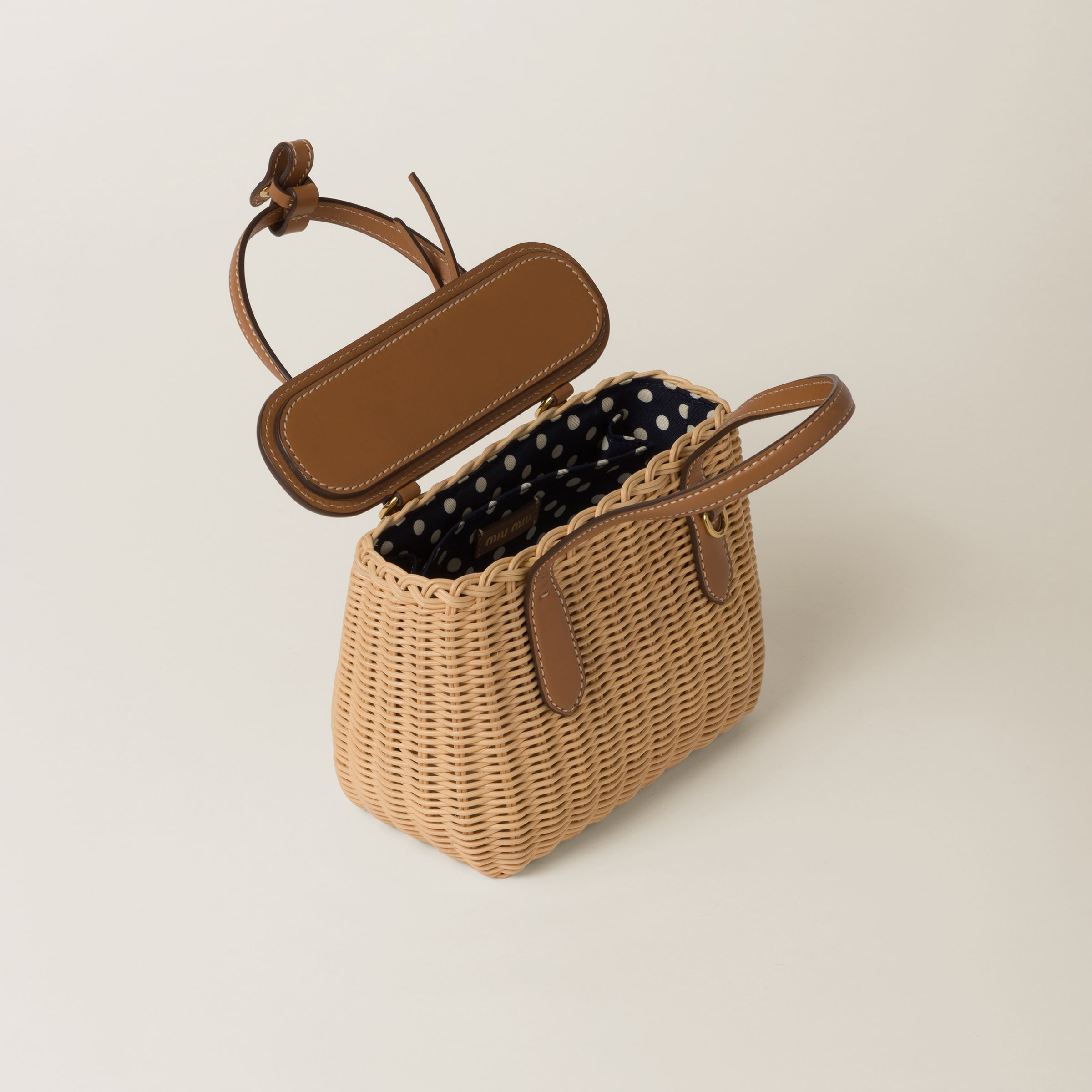 Miu miu wicker bag store