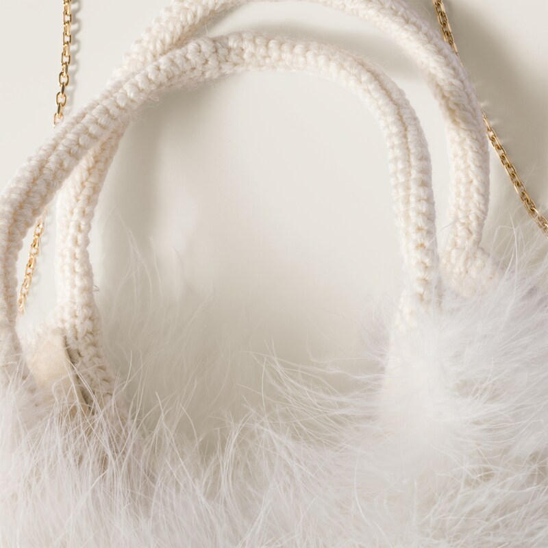 IVY crochet handbag with feathers
