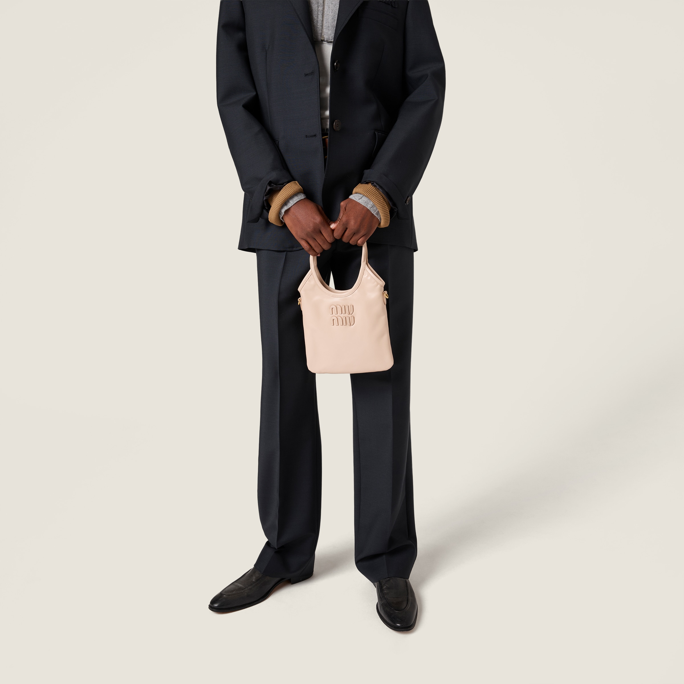 ミュウミュウ公式通販】コレクション｜MIU MIU公式サイト