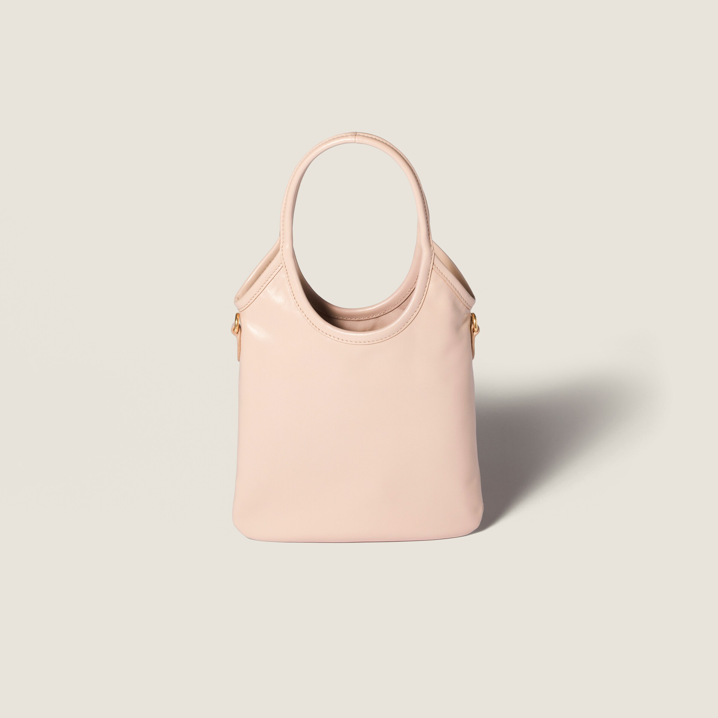 パウダーピンク Ivy レザー ハンドバッグ | Miu Miu - 日本