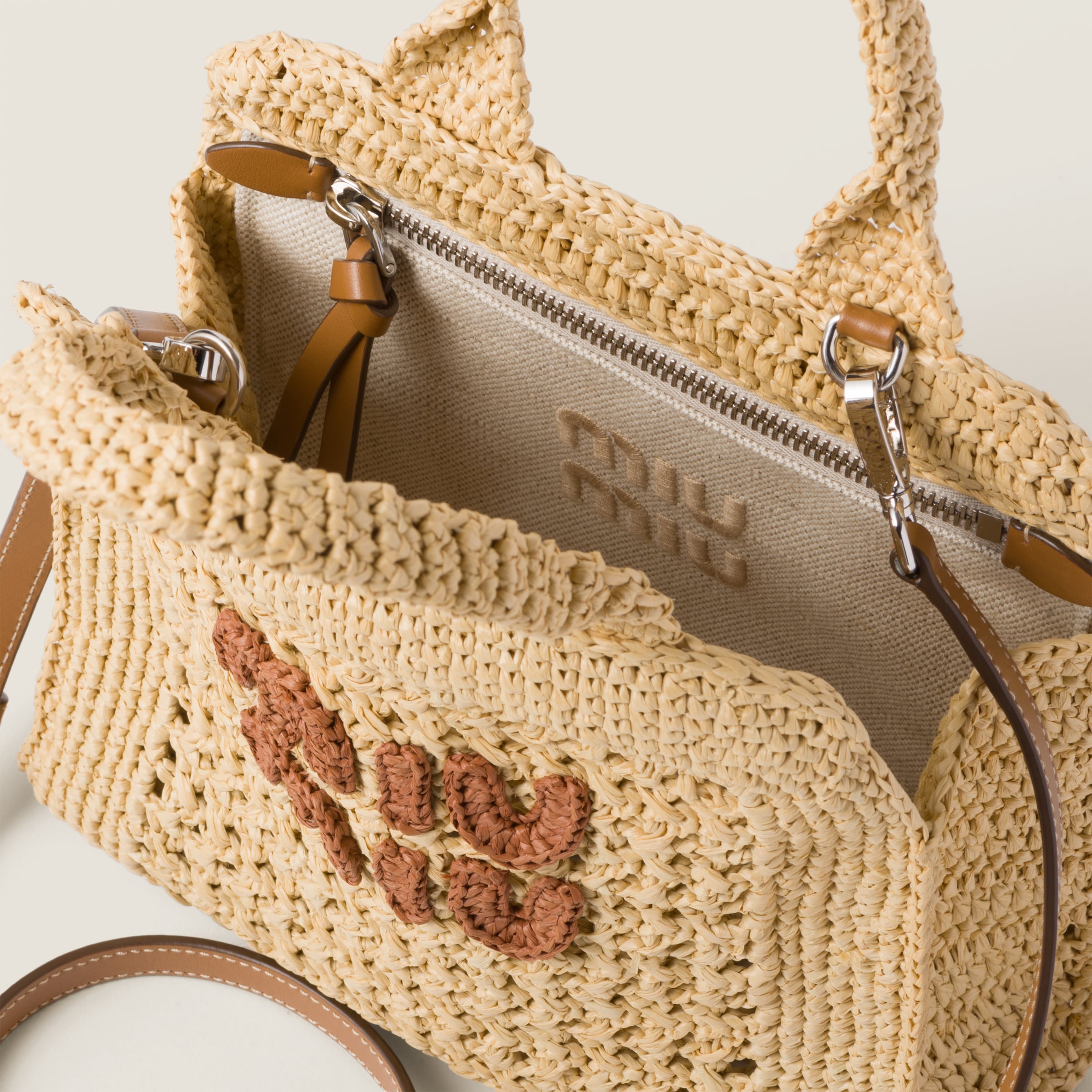 Miu miu raffia bag 2025