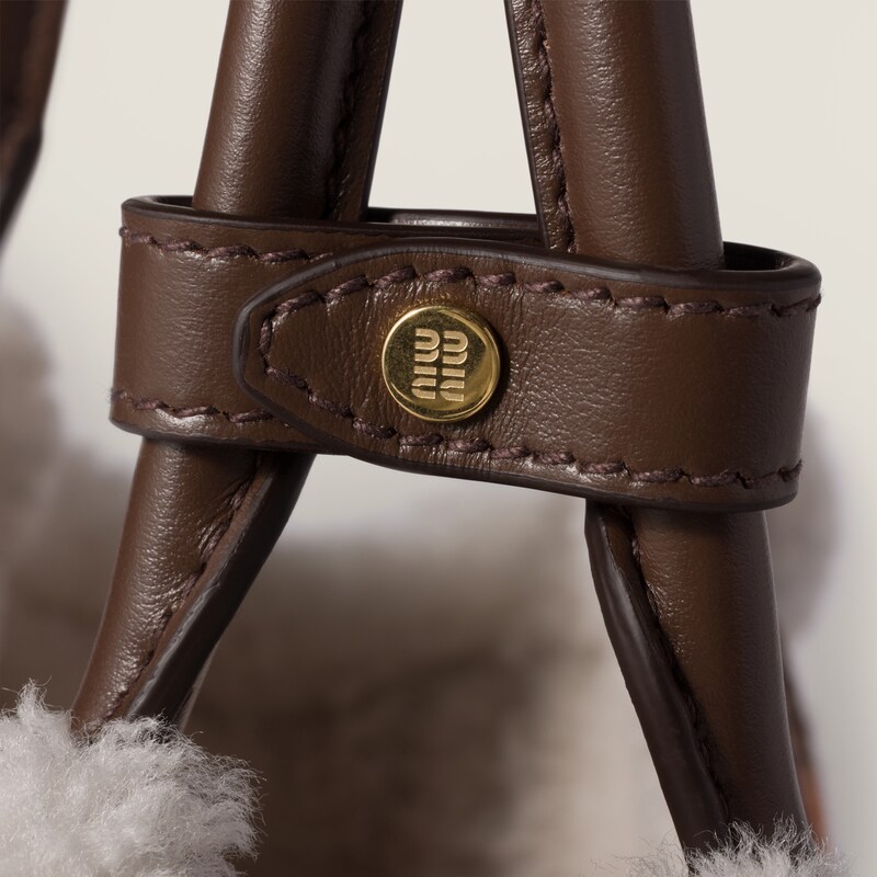 Ivy格纹和羊羔毛包袋