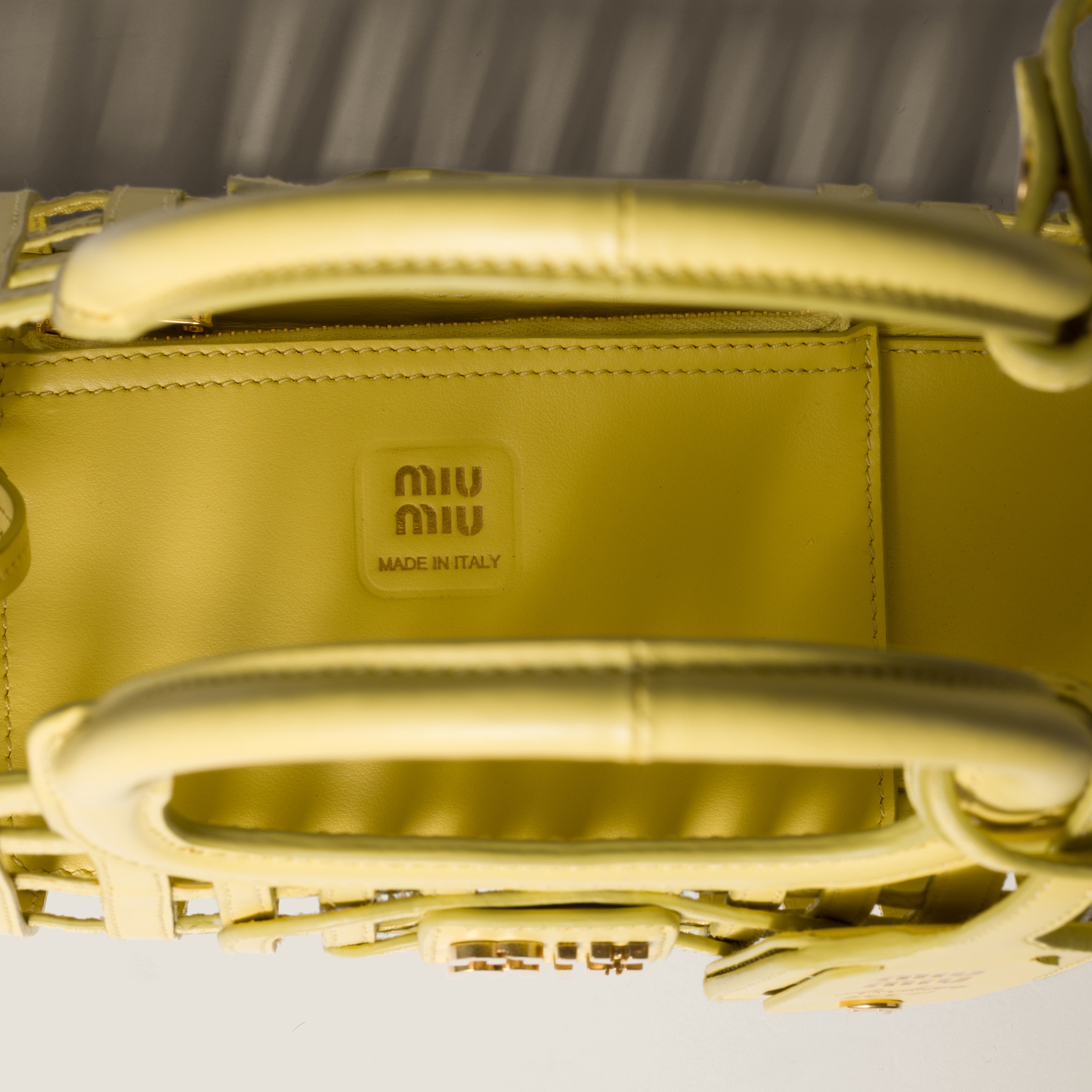 【送料込】 Lemon Miu Miu | Basket Leather Yellow ジャケット・アウター