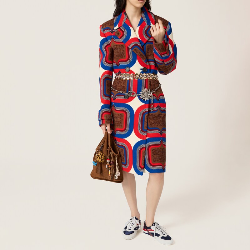 Suede bag with trick