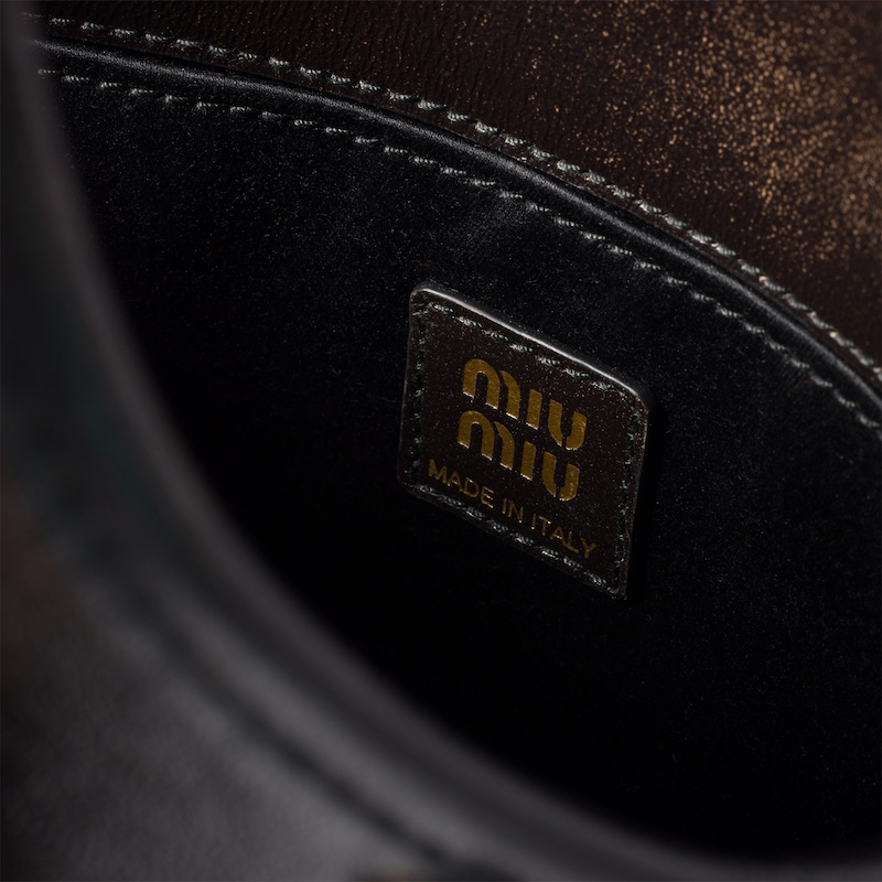 刺繍入りナッパレザー(羊革)ハンドバッグ