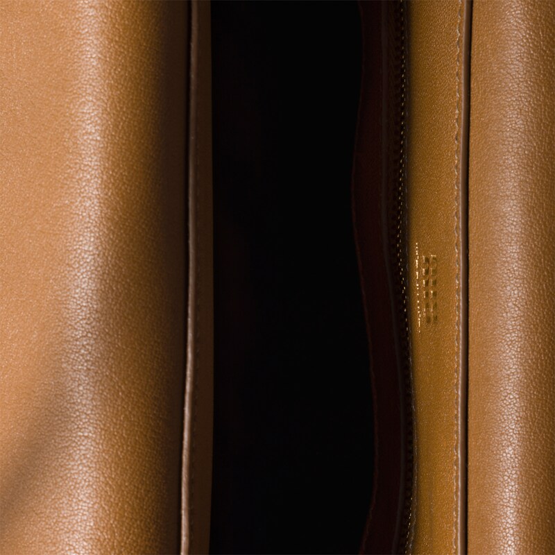 กระเป๋าหนัง Solitaire