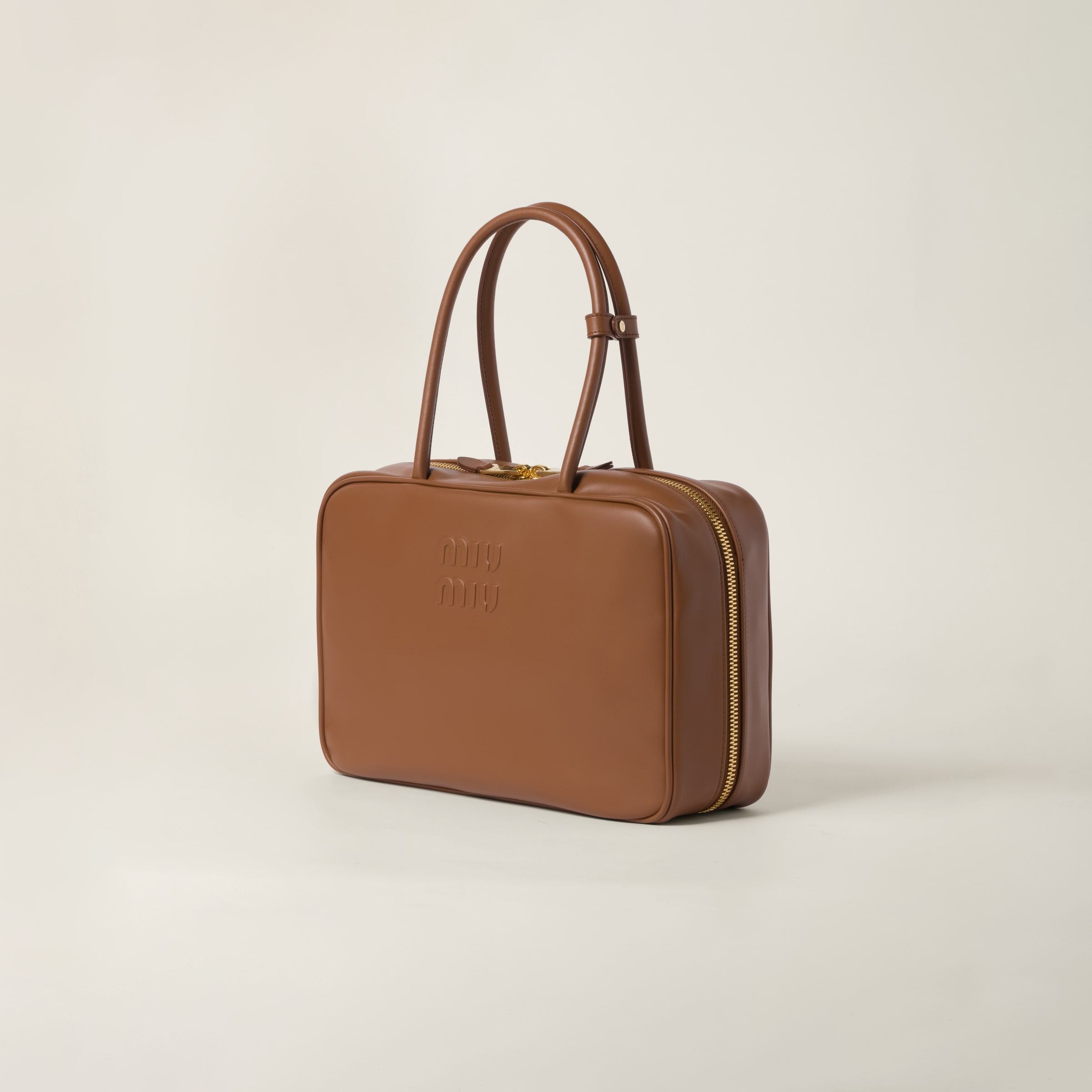 最新人気 ボー レザー コニャック バッグ Miu Miu | トートバッグ