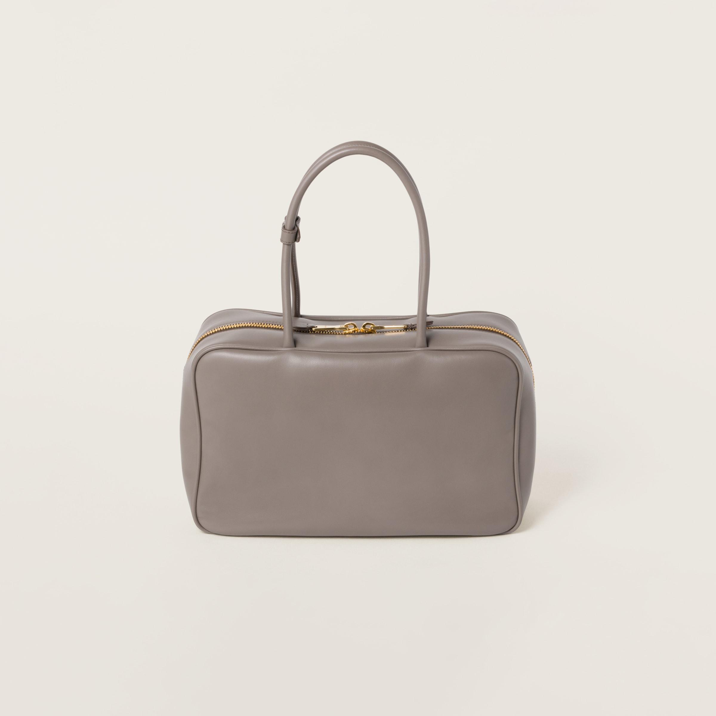 グレー レザー ボー バッグ | Miu Miu