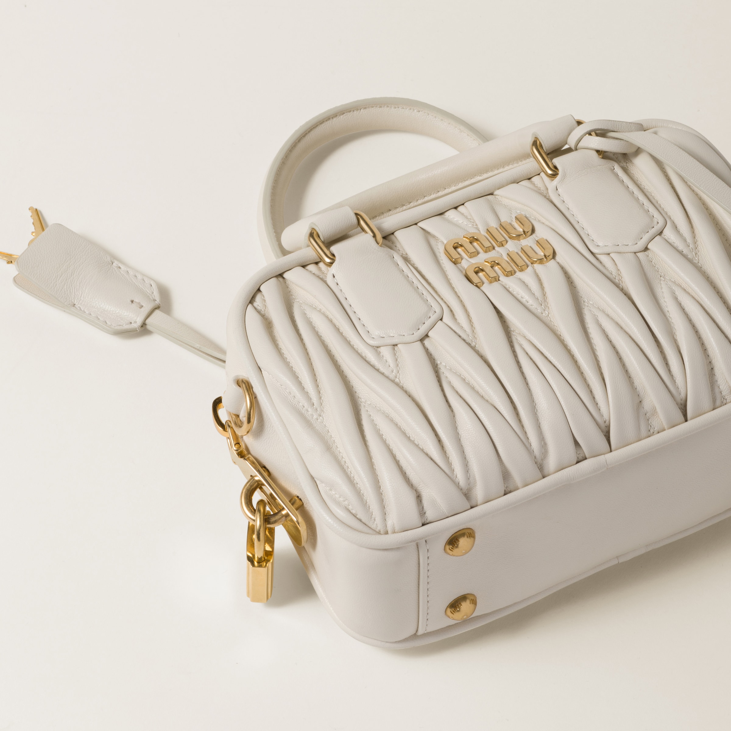 White Arcadie Matelassé Nappa Leather Bag | Miu Miu