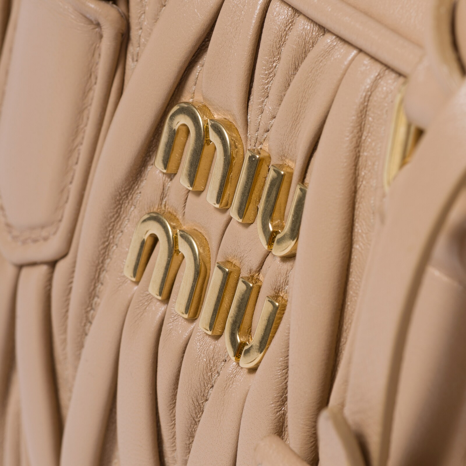 ARCADIE MATELASSÉ BAG 27 BEIGE IN CALFSKIN GOLD HARDWARE