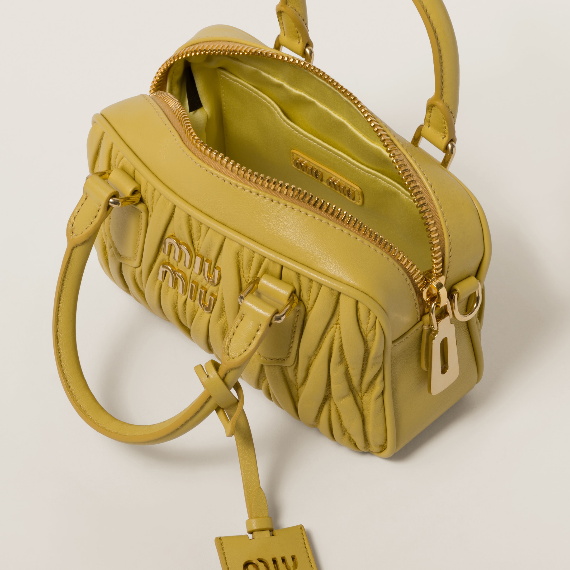 【ランウェイ】MiuMiu◆Arcadie matelasse ナッパレザー バッグ Caramel Arcadie Matelassé Nappa Leather Bag | Miu Miu