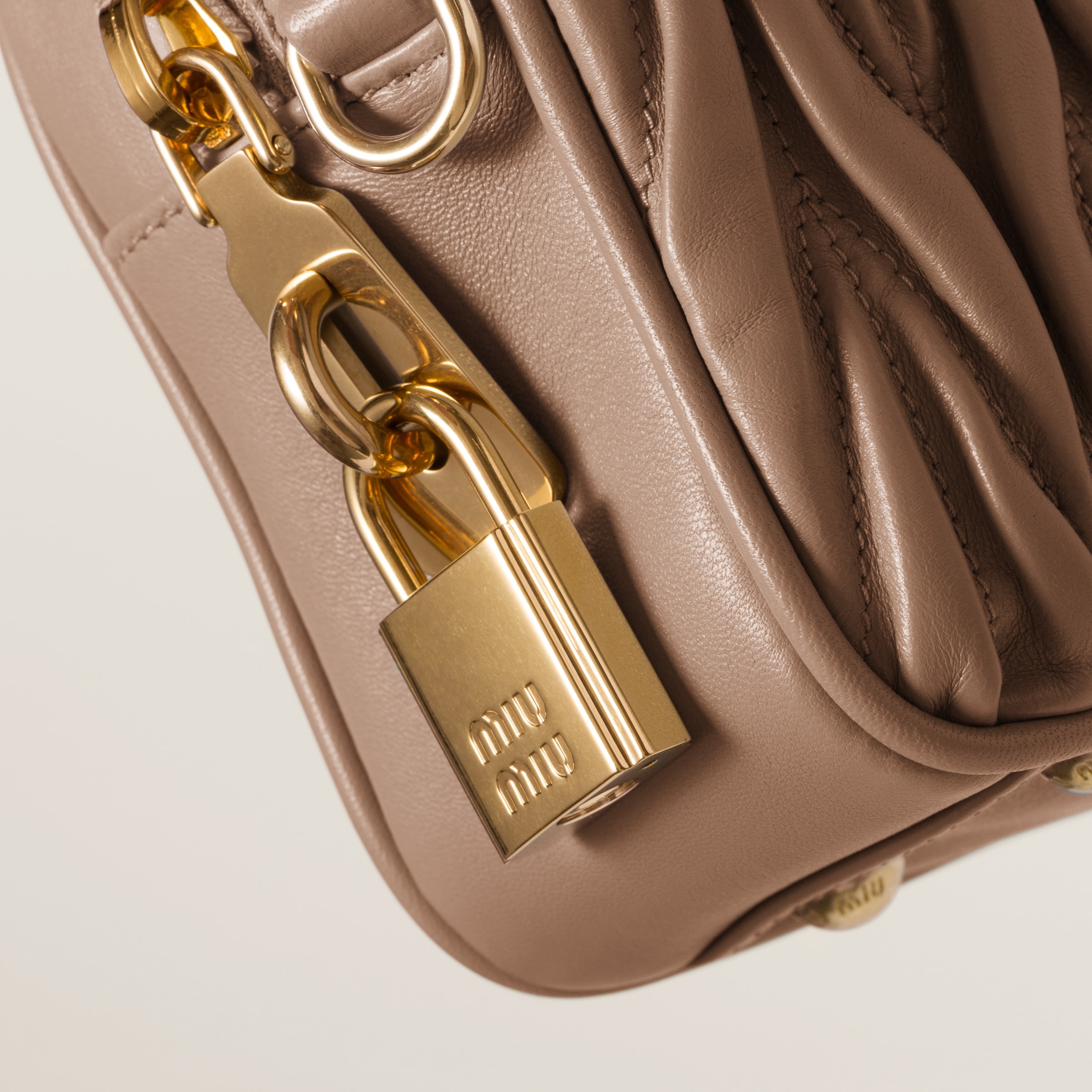 ARCADIE MATELASSÉ BAG 22 IN MISCHKA BEIGE LAMBSKIN