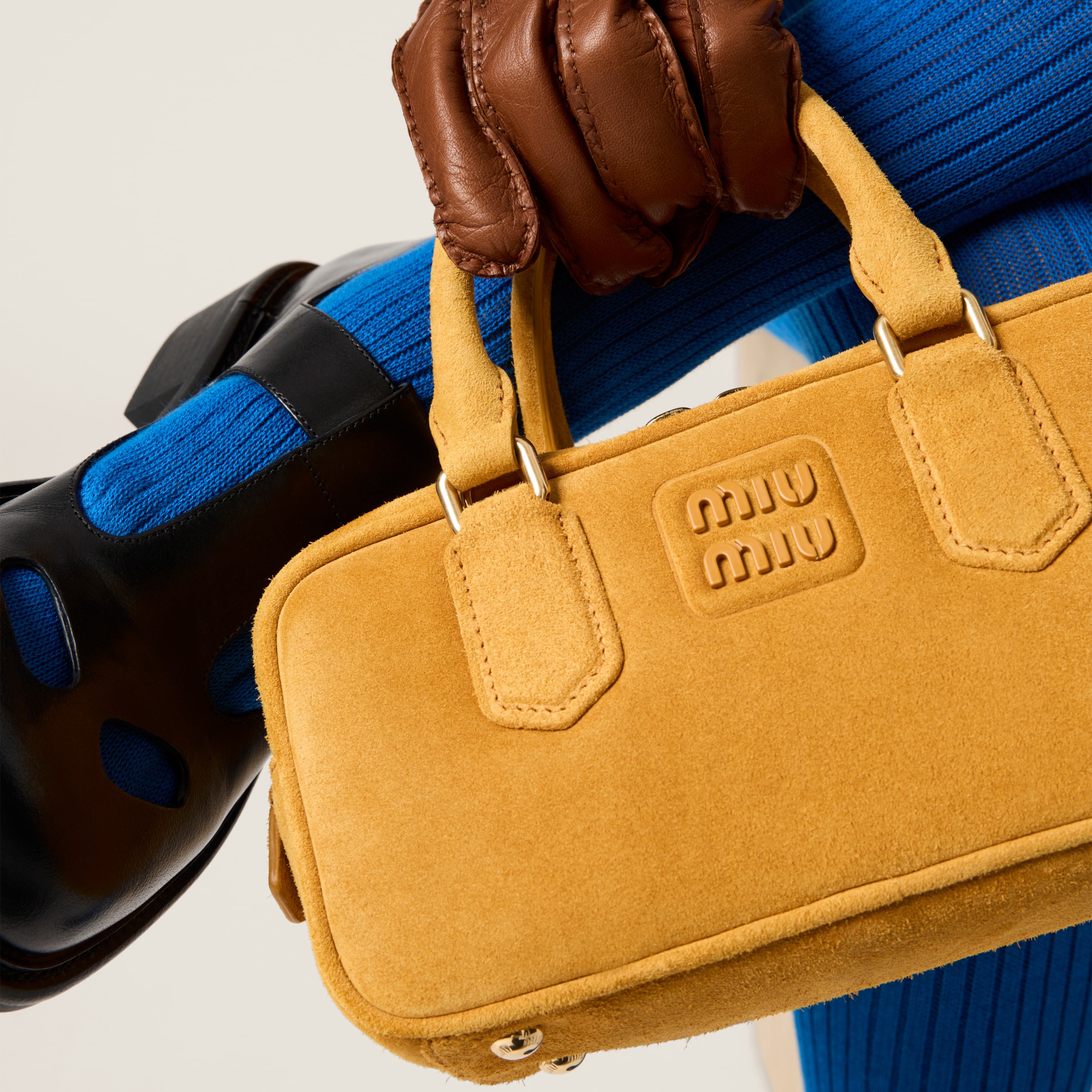 【2025人気先取りミウッチャ・プラダ】Miu Miu Arcadie バッグ Whiskey Arcadie Padded Suede Top-handle Bag | Miu Miu
